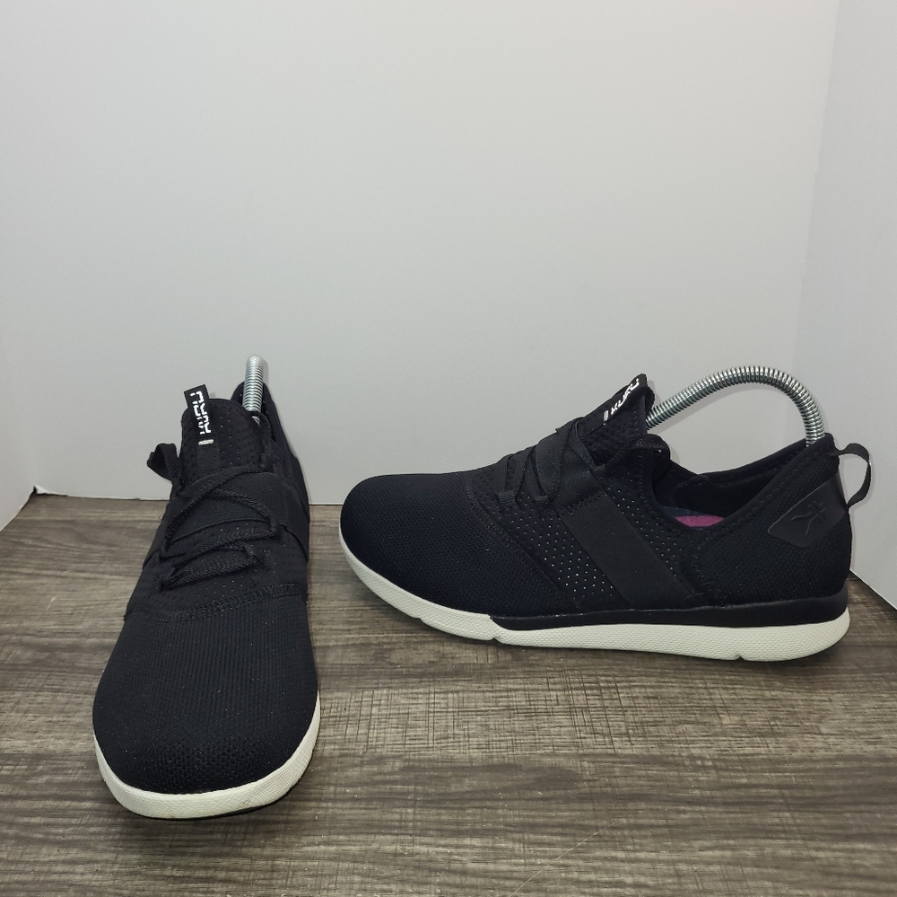 KURU Women's Pivot Sneaker Shoe Black Womens Size 10